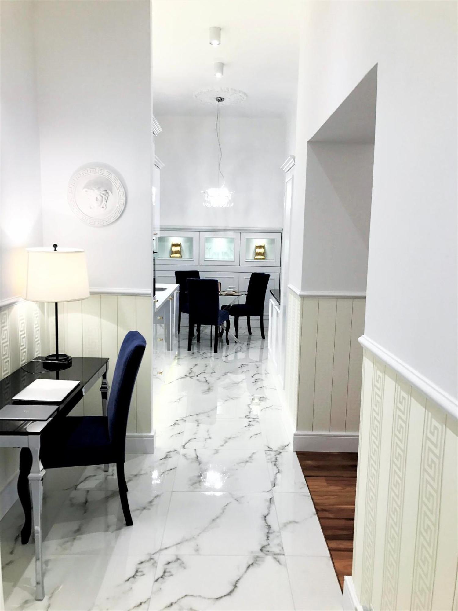 Mondrian Luxury Suites & Apartments Old Town Warszawa Rom bilde