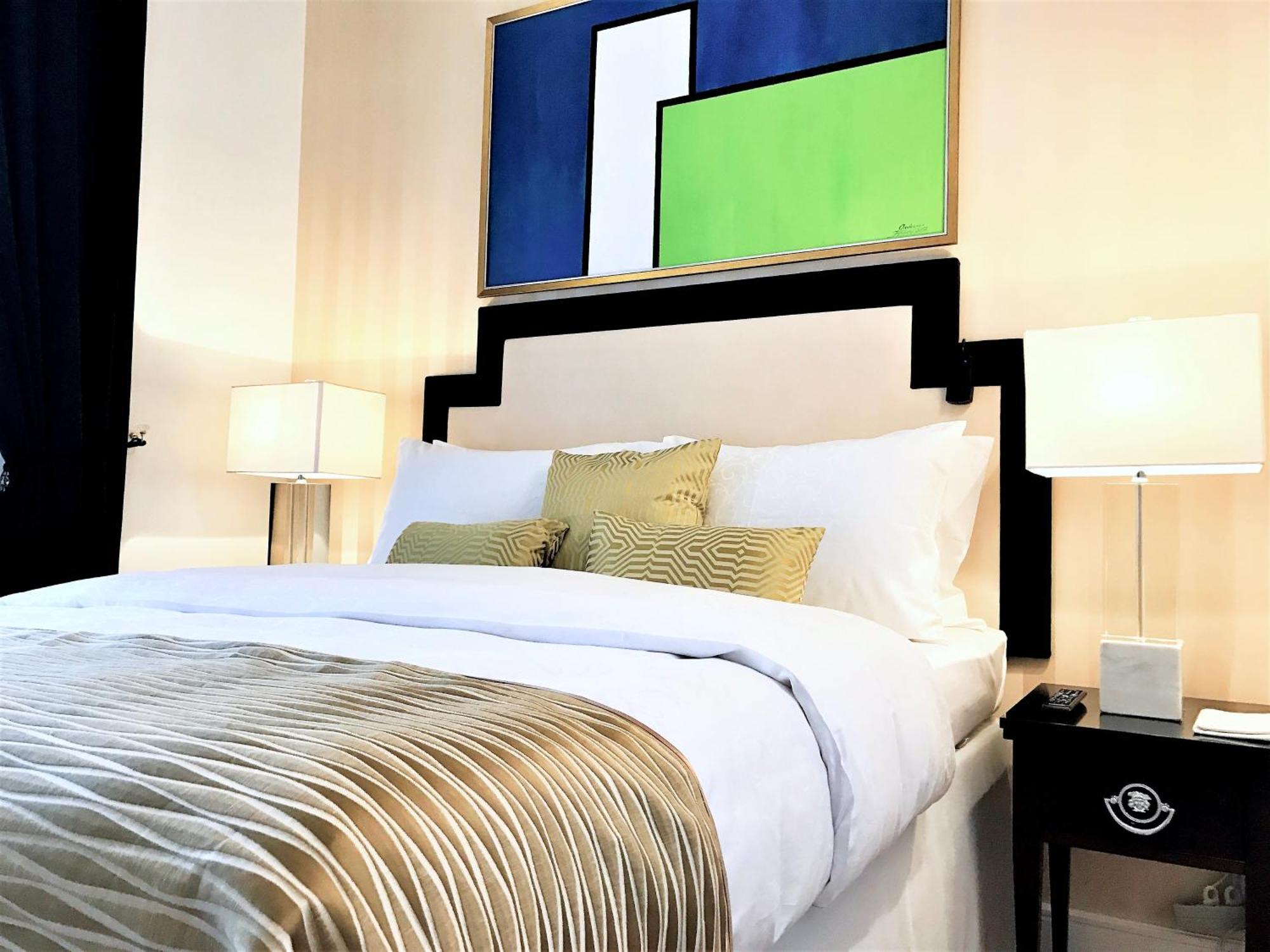 Mondrian Luxury Suites & Apartments Old Town Warszawa Rom bilde