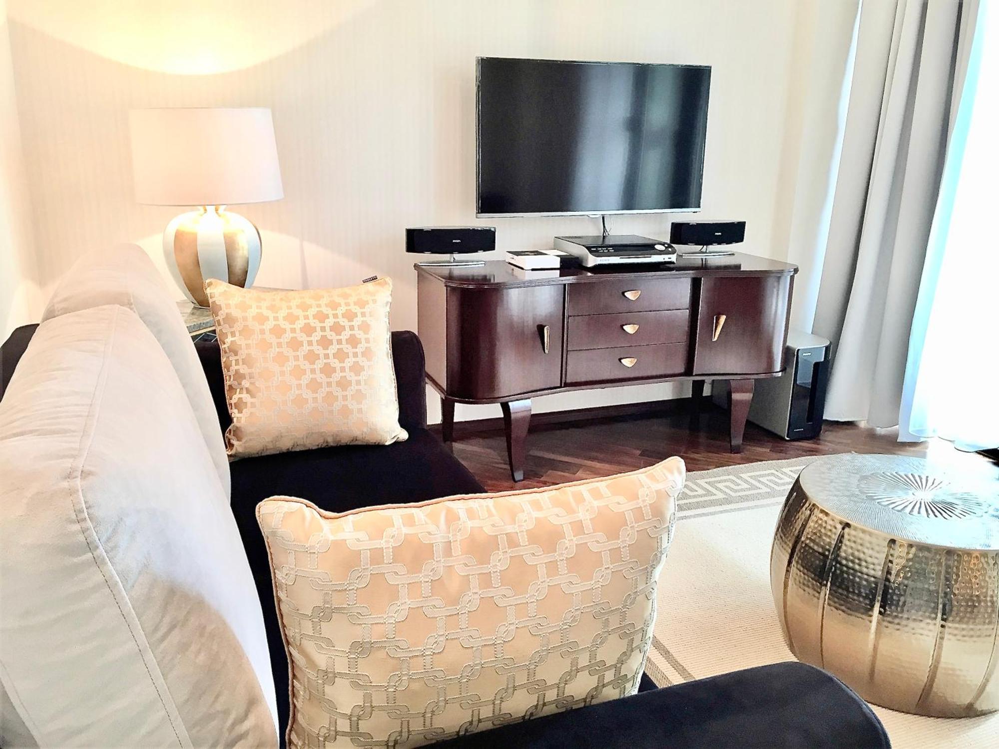 Mondrian Luxury Suites & Apartments Old Town Warszawa Rom bilde